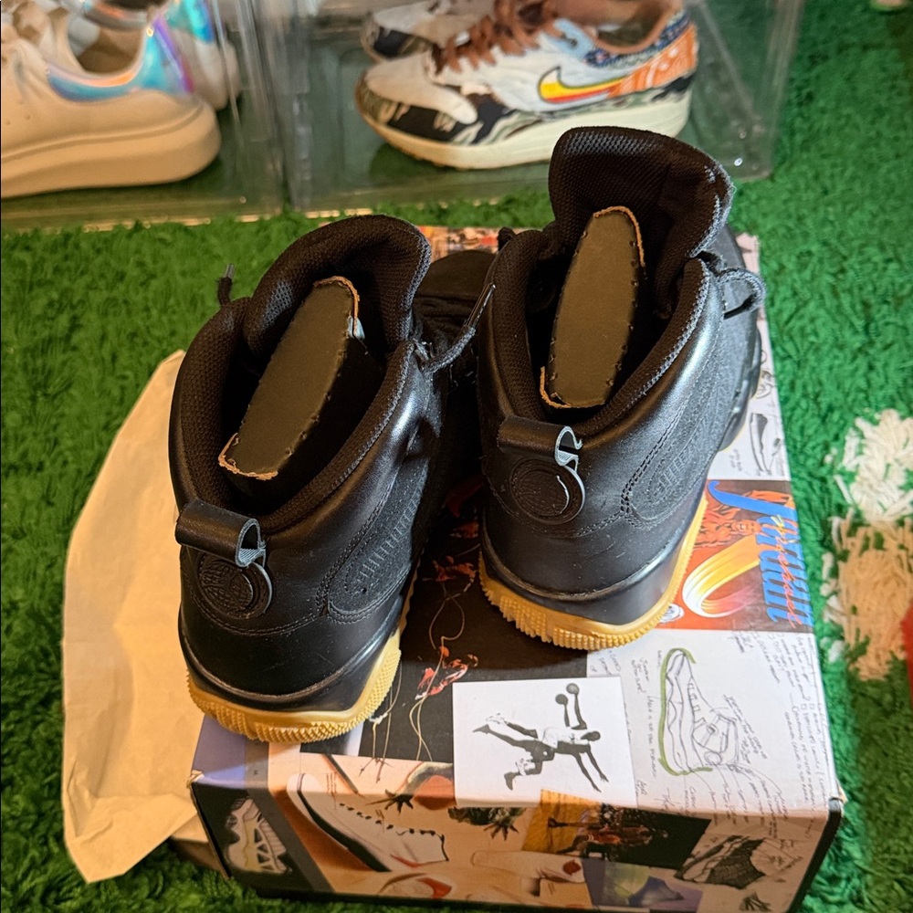 Air Jordan 9 Retro - Picture 13 of 14